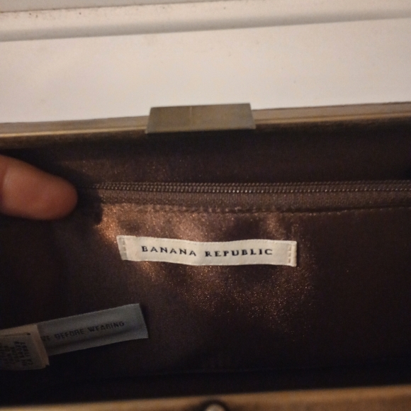 Banana Republic Crocodile embossed leather clutch. - Picture 3 of 6